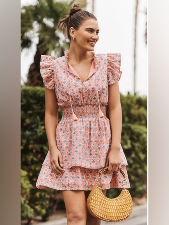 Marea By Liz Joy Dresses & Skirts - Marea by Liz Joy Sarah Flutter Dress in Coral Multi, EUC size small